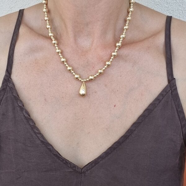 Damla uçlı topçuk kolye